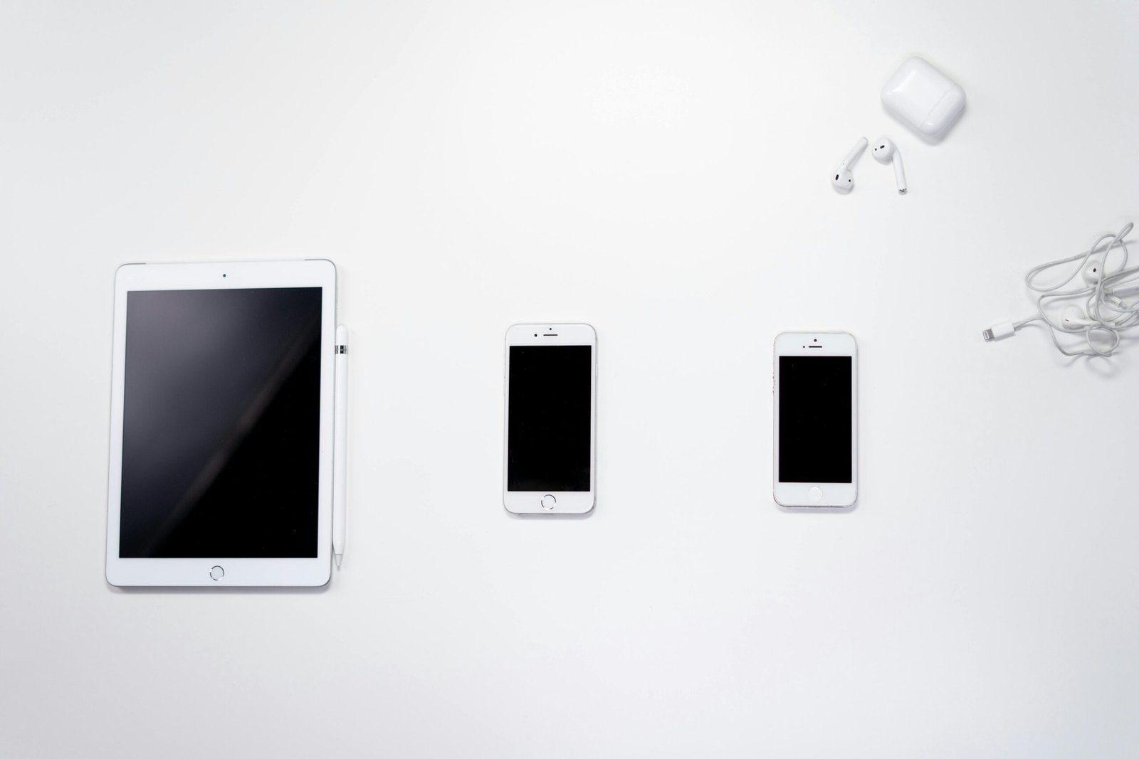 iphone-phone-mobile-smartphone-upgrade