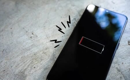 What Are the Signs Your iPhone Needs a New Battery?
