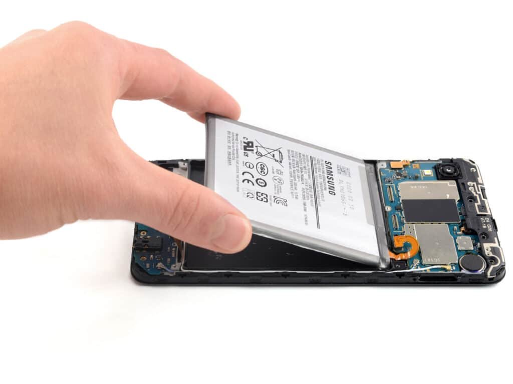 5 Warning Signs Your Phone Battery Needs Replacing—Don’t Wait Until It’s Too Late!